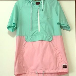 Ezekiel short sleeve hooded windbreaker